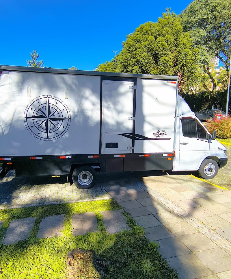 SPRINTER 2.2 CHASSI 413 CDI RODADO DUPLO DIESEL 3P MANUAL - 2010 - FARROUPILHA