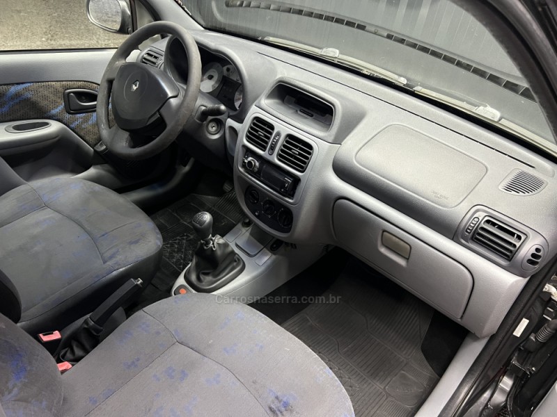 CLIO 1.0 EXPRESSION 16V FLEX 4P MANUAL - 2007 - CAXIAS DO SUL