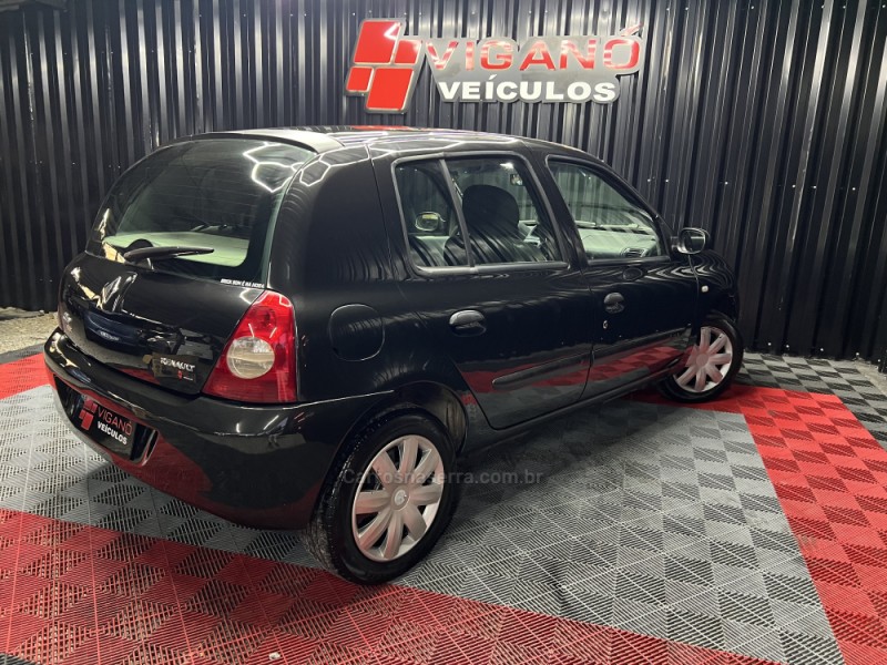 CLIO 1.0 EXPRESSION 16V FLEX 4P MANUAL - 2007 - CAXIAS DO SUL