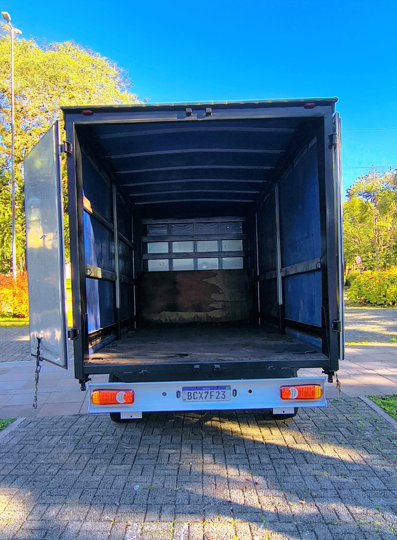 DUCATO 2.3 CARGO 10 16V TURBO DIESEL 3P MANUAL - 2018 - FARROUPILHA