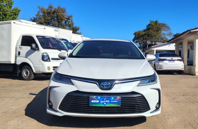 COROLLA 1.8 ALTIS PREMIUM 16V HÍBRIDO 4P AUTOMÁTICO - 2023 - PORTãO