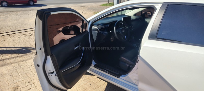COROLLA 1.8 ALTIS PREMIUM 16V HÍBRIDO 4P AUTOMÁTICO - 2023 - PORTãO