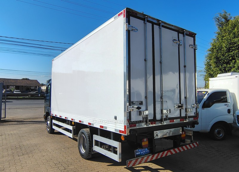 CARGO 815 E TURBO - 2006 - PORTãO