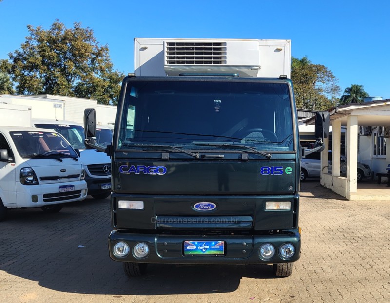 CARGO 815 E TURBO - 2006 - PORTãO