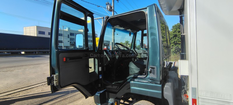 CARGO 815 E TURBO - 2006 - PORTãO