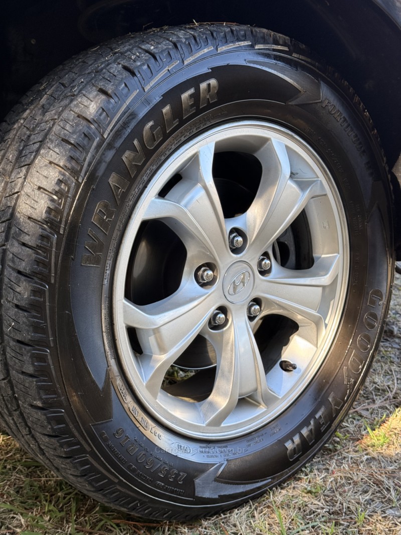 TUCSON 2.0 MPFI GLS 16V 143CV 2WD FLEX 4P AUTOMÁTICO - 2013 - CAXIAS DO SUL