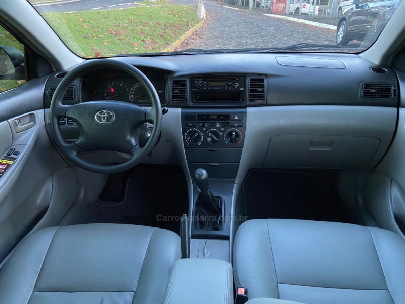 COROLLA 1.8 XEI 16V GASOLINA 4P MANUAL - 2004 - DOIS IRMãOS