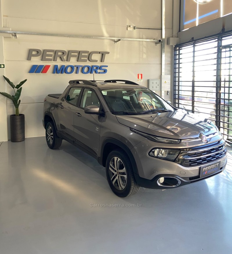 TORO 2.4 16V FREEDOM ROAD TIGERSHARK FLEX 4P AUTOMÁTICO - 2018 - BENTO GONçALVES
