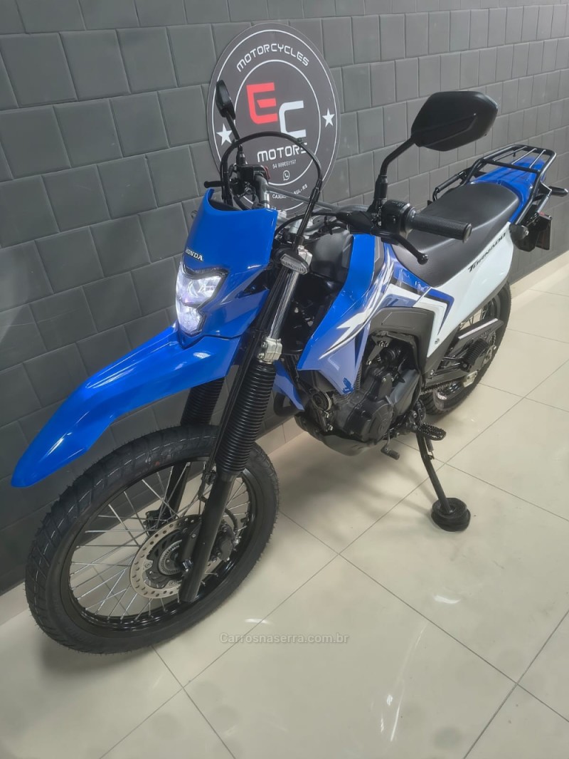 XR 300L TORNADO  - 2025 - CAXIAS DO SUL