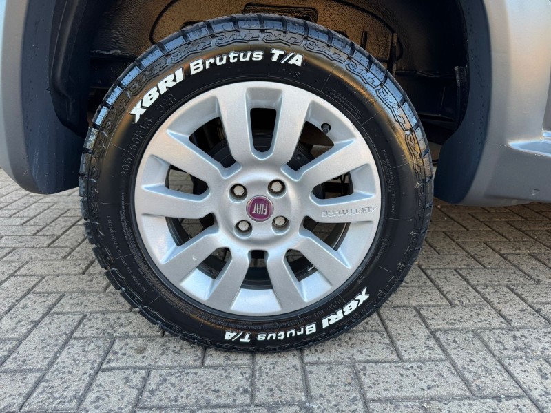 STRADA 1.8 MPI ADVENTURE CD 16V FLEX 3P MANUAL - 2015 - CAXIAS DO SUL