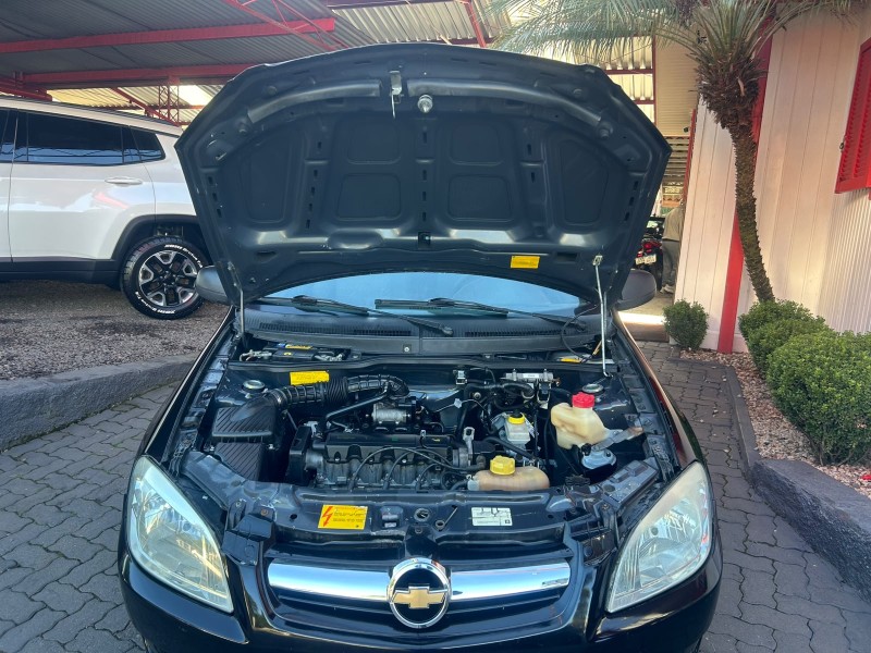 PRISMA 1.0 MPFI LT 8V FLEX 4P MANUAL - 2011 - TRêS COROAS