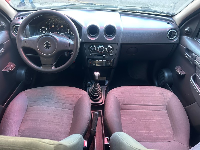 PRISMA 1.0 MPFI LT 8V FLEX 4P MANUAL - 2011 - TRêS COROAS