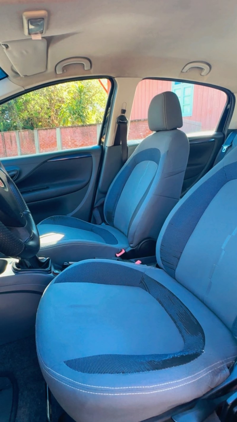 PUNTO 1.4 ATTRACTIVE ITALIA 8V FLEX 4P MANUAL - 2013 - SãO SEBASTIãO DO CAí