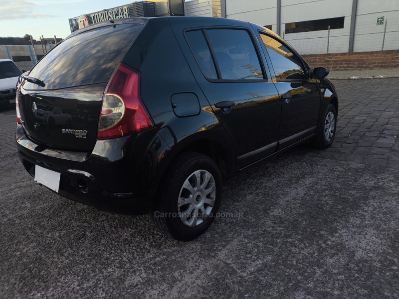 SANDERO 1.6 EXPRESSION 8V FLEX 4P MANUAL - 2009 - FARROUPILHA