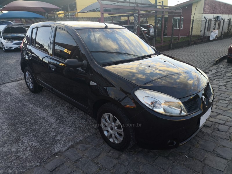 SANDERO 1.6 EXPRESSION 8V FLEX 4P MANUAL - 2009 - FARROUPILHA