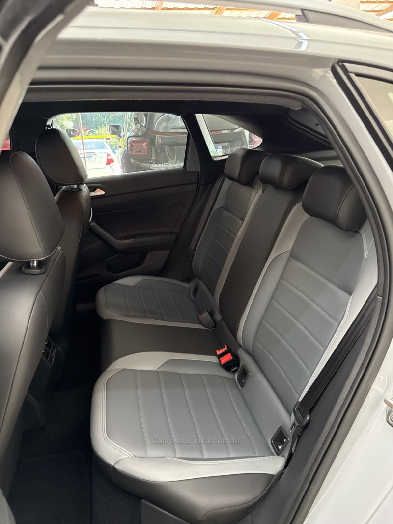 NIVUS 1.0 TSI HIGHLINE FLEX 4P AUTOMÁTICO - 2022 - FARROUPILHA