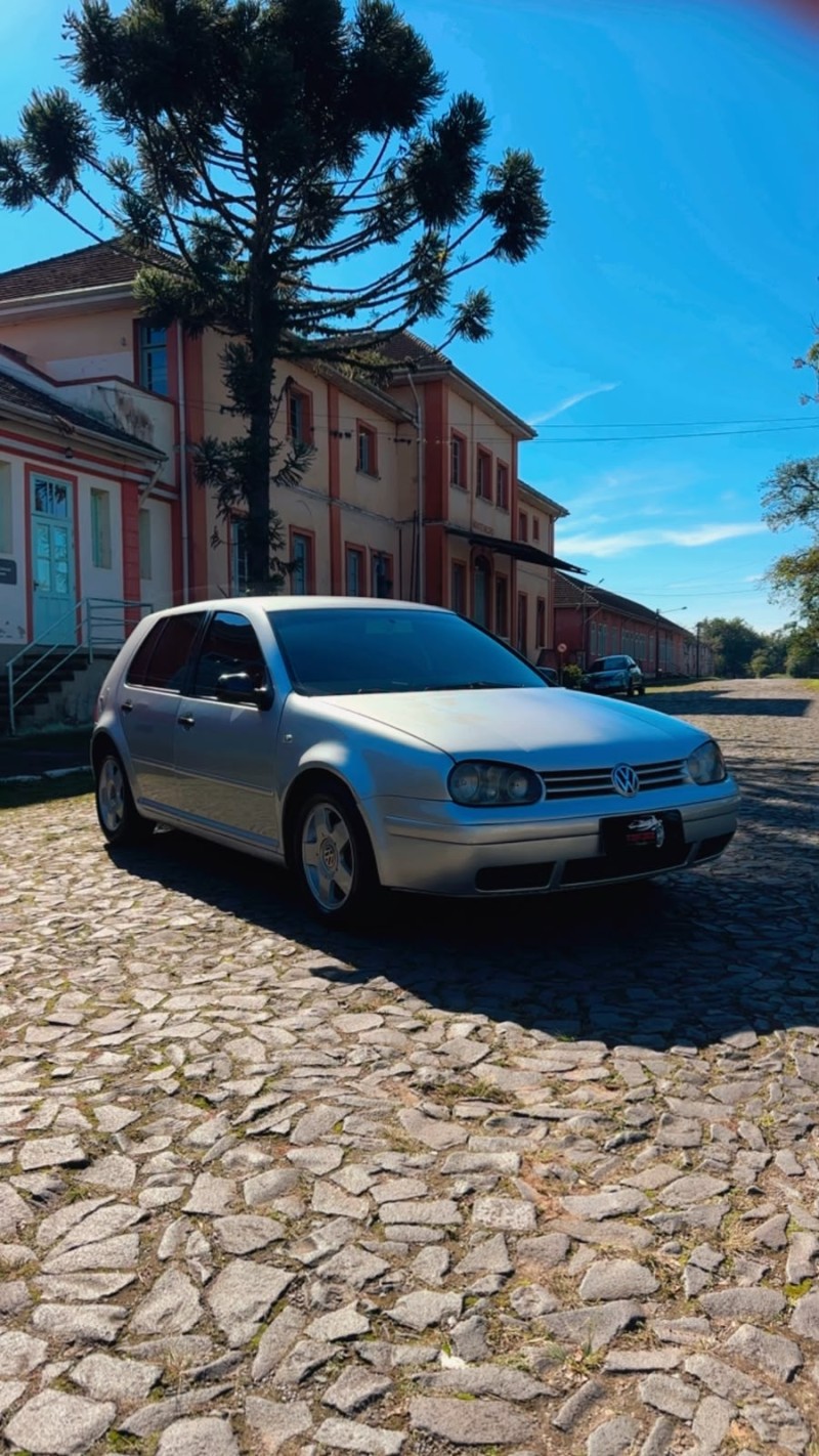 GOLF 1.6 MI GENERATION 8V GASOLINA 4P MANUAL - 2003 - SãO SEBASTIãO DO CAí