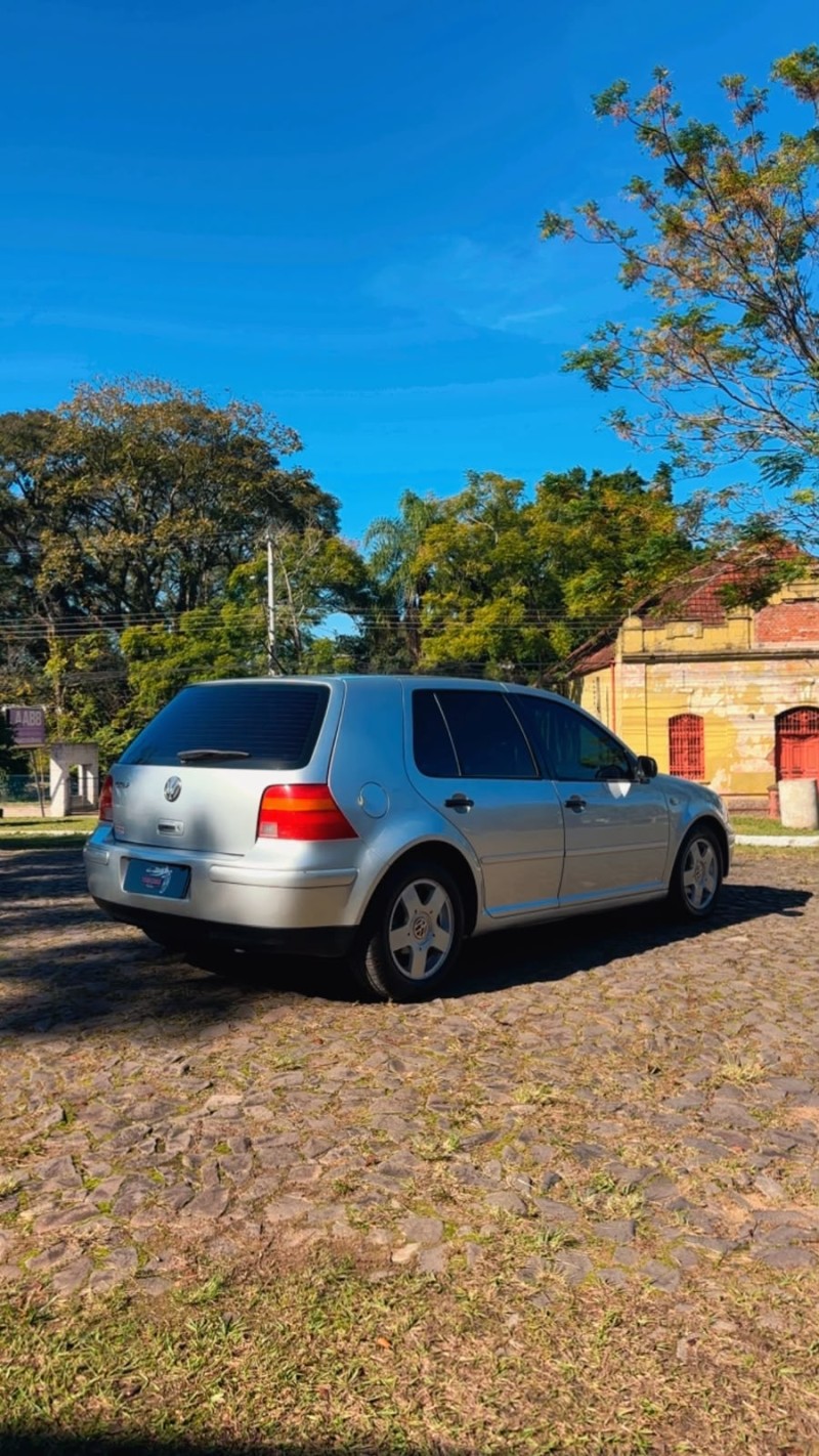 GOLF 1.6 MI GENERATION 8V GASOLINA 4P MANUAL - 2003 - SãO SEBASTIãO DO CAí