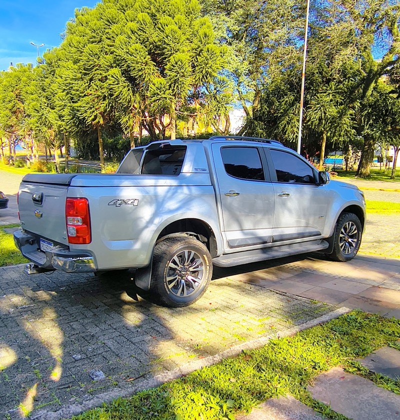 S10 2.5 LTZ 4X4 CD 16V FLEX 4P MANUAL - 2017 - FARROUPILHA