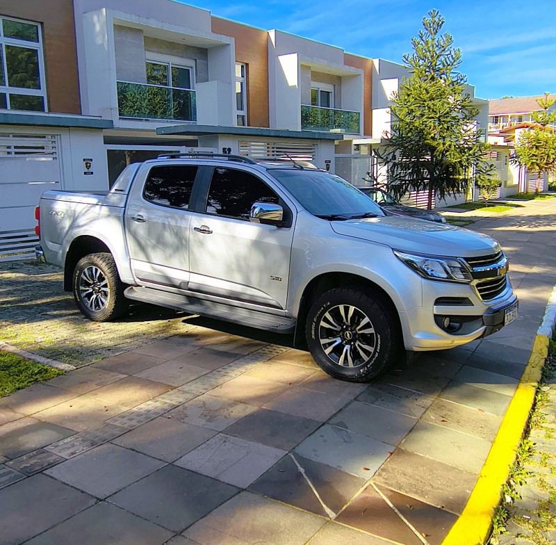 S10 2.5 LTZ 4X4 CD 16V FLEX 4P MANUAL - 2017 - FARROUPILHA