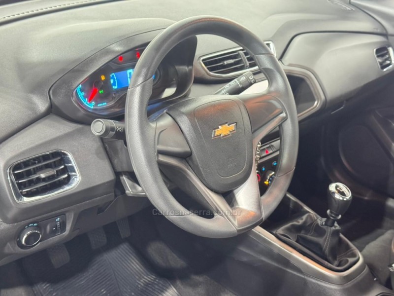 ONIX 1.4 MPFI LT 8V FLEX 4P MANUAL - 2013 - ESTâNCIA VELHA