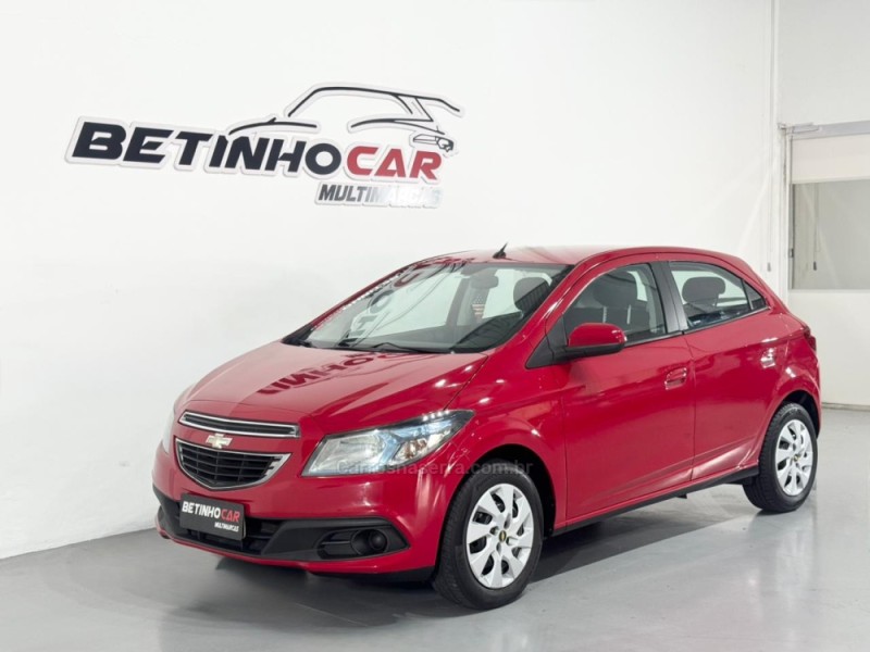 ONIX 1.4 MPFI LT 8V FLEX 4P MANUAL - 2013 - ESTâNCIA VELHA