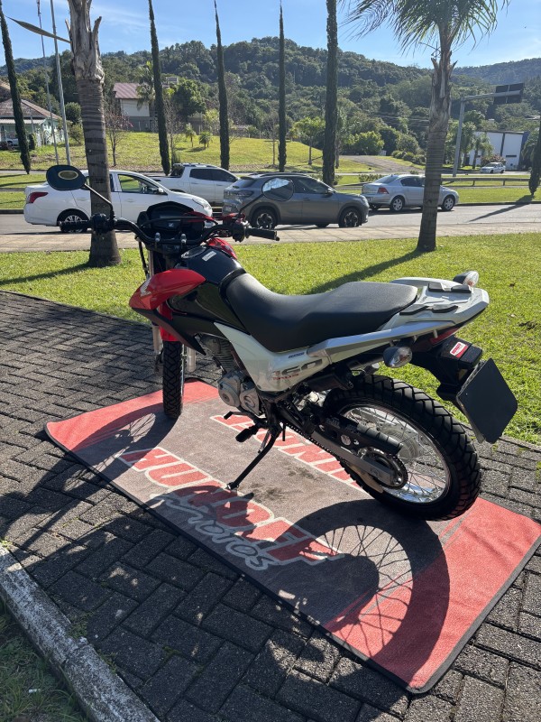 NXR 160 BROS ESD - 2015 - FELIZ
