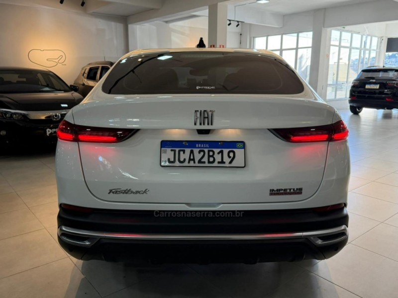FASTBACK 1.0 IMPETUS 200 TURBO FLEX 4P AUTOMÁTICO - 2023 - CAXIAS DO SUL