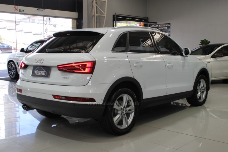 Q3 1.4 TFSI AMBIENTE FLEX 4P S TRONIC - 2018 - CAXIAS DO SUL