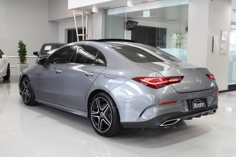 CLA 200 1.3 AMG LINE 16V GASOLINA 4P AUTOMÁTICO - 2024 - CAXIAS DO SUL