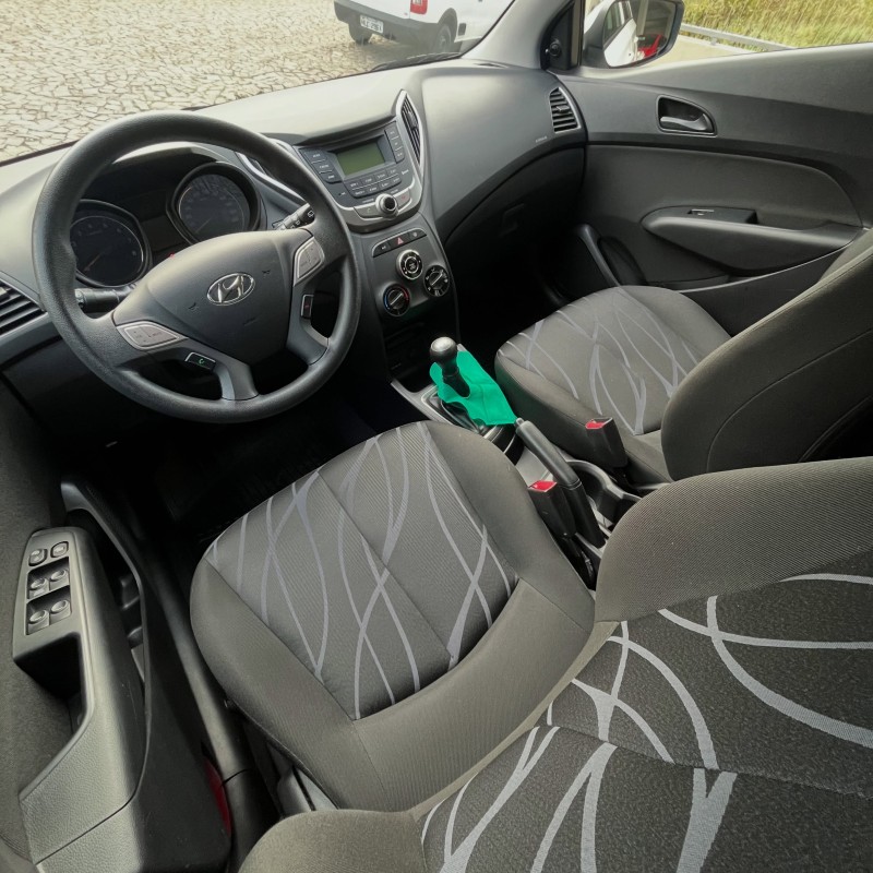 HB20 1.0 COMFORT 12V FLEX 4P MANUAL - 2015 - NOVA PETRóPOLIS