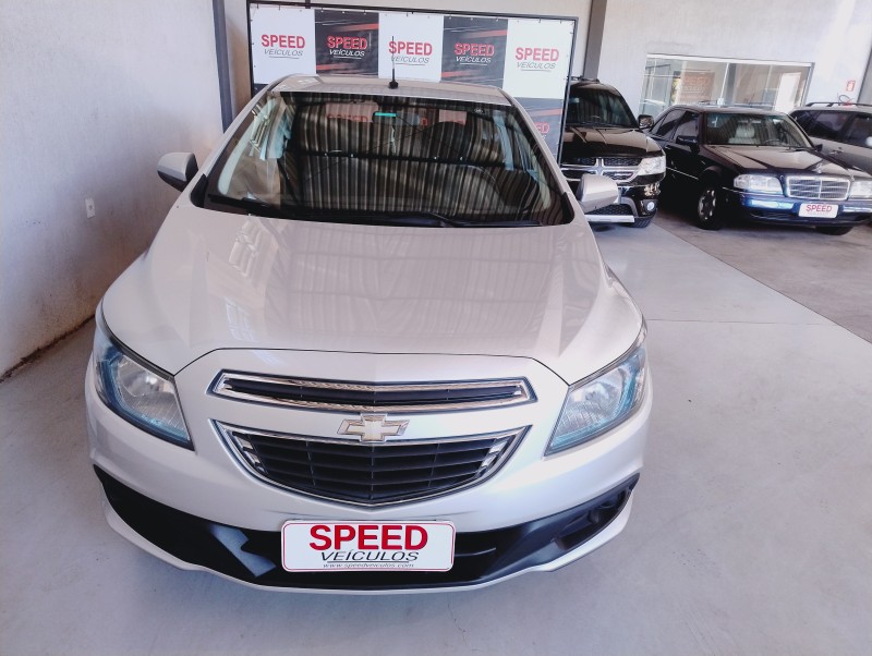 PRISMA 1.4 MPFI LT 8V FLEX 4P MANUAL - 2013 - SãO SEBASTIãO DO CAí