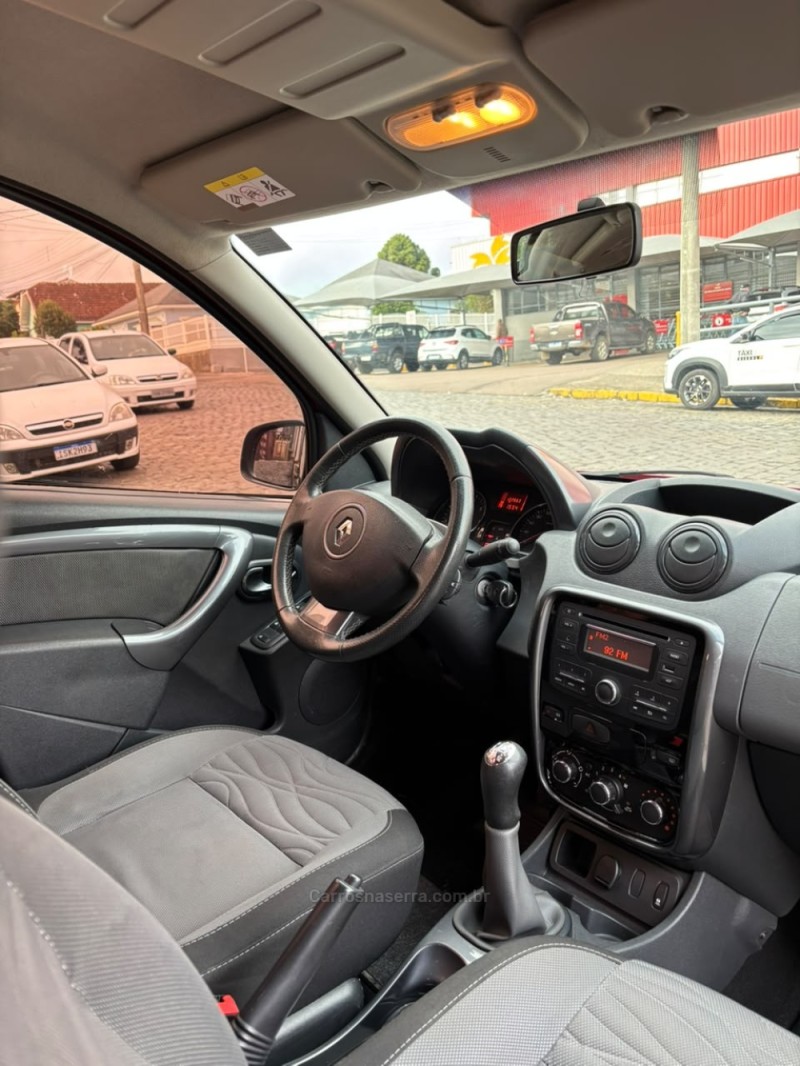 DUSTER 1.6 DYNAMIQUE 4X2 16V FLEX 4P MANUAL - 2013 - SãO FRANCISCO DE PAULA