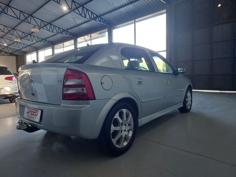 ASTRA 2.0 MPFI ADVANTAGE 8V FLEX 4P MANUAL - 2011 - SãO SEBASTIãO DO CAí