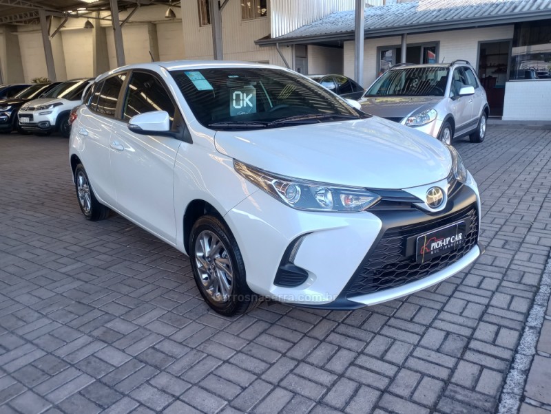 YARIS 1.5 XS 16V FLEX 4P AUTOMÁTICO - 2025 - CAXIAS DO SUL