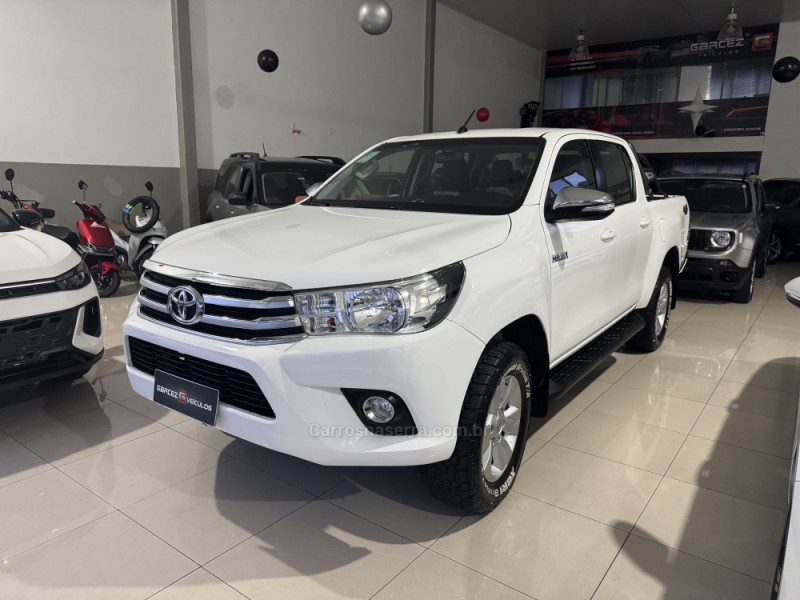 hilux 2.8 srv 4x4 cd 16v diesel 4p automatico 2017 bento goncalves