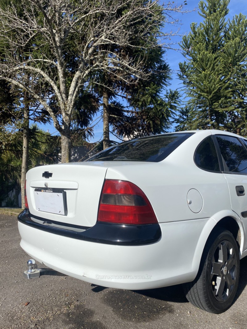 VECTRA 2.0 MPFI GLS 8V GASOLINA 4P MANUAL - 1997 - FARROUPILHA