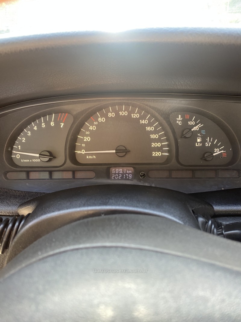 VECTRA 2.0 MPFI GLS 8V GASOLINA 4P MANUAL - 1997 - FARROUPILHA