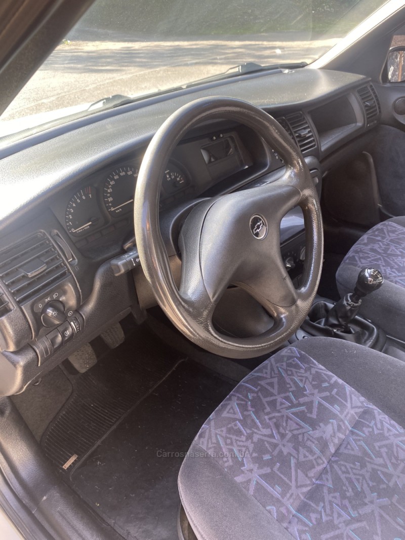 VECTRA 2.0 MPFI GLS 8V GASOLINA 4P MANUAL - 1997 - FARROUPILHA