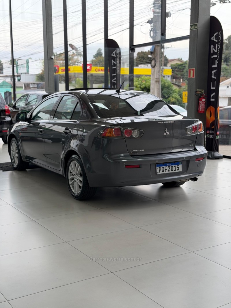 LANCER 2.0 HLE 16V GASOLINA 4P AUTOMÁTICO - 2016 - SANTA CRUZ DO SUL