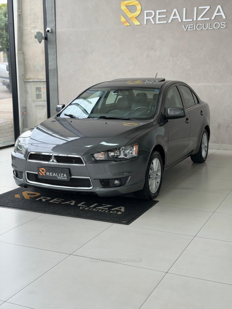 LANCER 2.0 HLE 16V GASOLINA 4P AUTOMÁTICO - 2016 - SANTA CRUZ DO SUL
