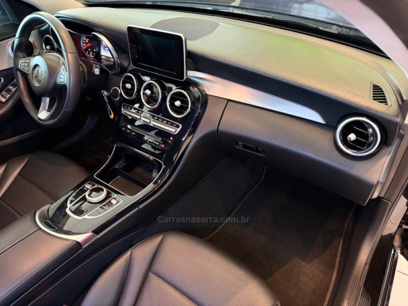 C 180 1.6 CGI AVANTGARDE 16V TURBO GASOLINA 4P AUTOMÁTICO - 2016 - SãO LEOPOLDO