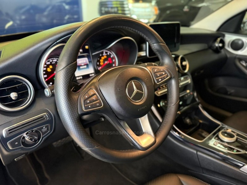 C 180 1.6 CGI AVANTGARDE 16V TURBO GASOLINA 4P AUTOMÁTICO - 2016 - SãO LEOPOLDO