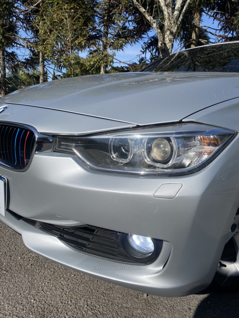 320I 2.0 16V TURBO ACTIVE FLEX 4P AUTOMÁTICO - 2015 - FARROUPILHA