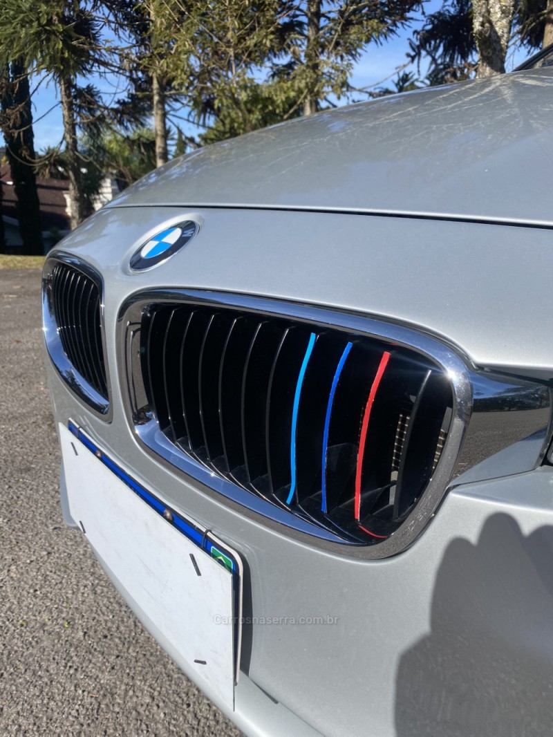 320I 2.0 16V TURBO ACTIVE FLEX 4P AUTOMÁTICO - 2015 - FARROUPILHA