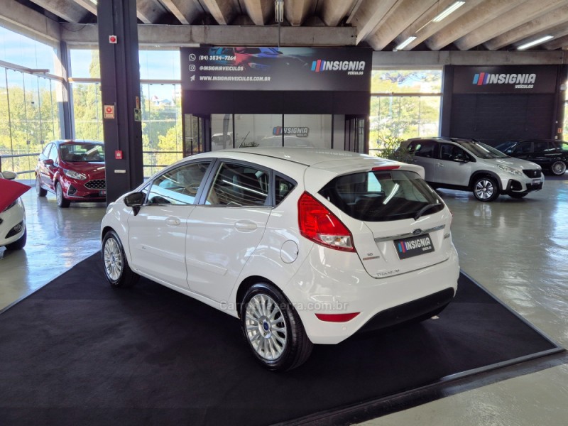 FIESTA 1.6 TITANIUM HATCH 16V FLEX 4P AUTOMÁTICO - 2015 - CAXIAS DO SUL