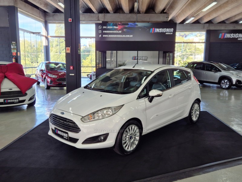 fiesta 1.6 titanium hatch 16v flex 4p automatico 2015 caxias do sul