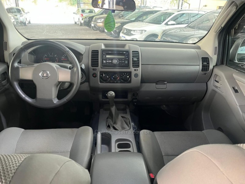 FRONTIER 2.5 SE STRIKE 4X4 CD TURBO ELETRONIC DIESEL 4P MANUAL - 2011 - CAXIAS DO SUL