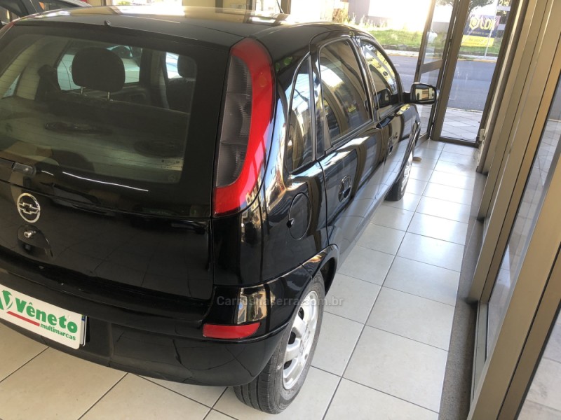 CORSA 1.0 MPFI JOY 8V FLEX 4P MANUAL - 2004 - FARROUPILHA