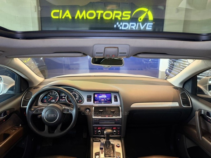 Q7 3.0 TFSI QUATTRO V6 24V GASOLINA 4P TIPTRONIC - 2012 - SãO LEOPOLDO
